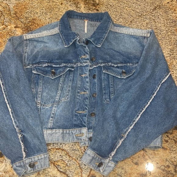 Free People Bedford Cropped Jean Jacket - Picture 6 of 10